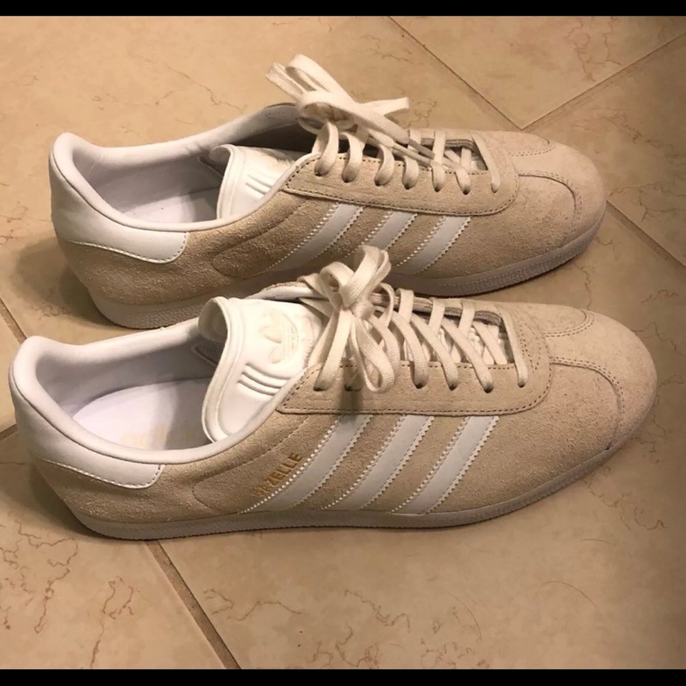 Adidas Gazelle Shoes NEW